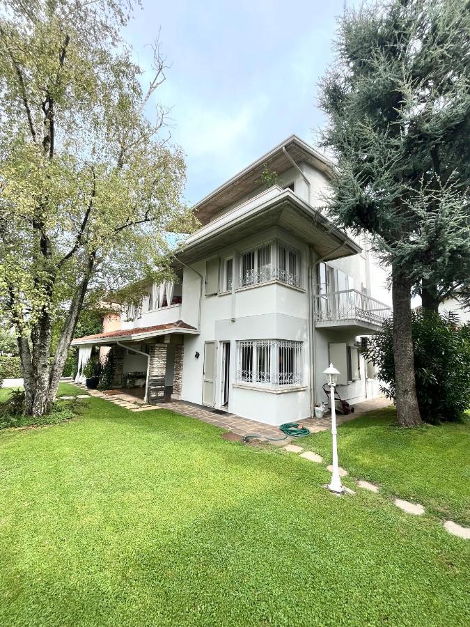 Your Familyapartment In Sirmione Exterior foto